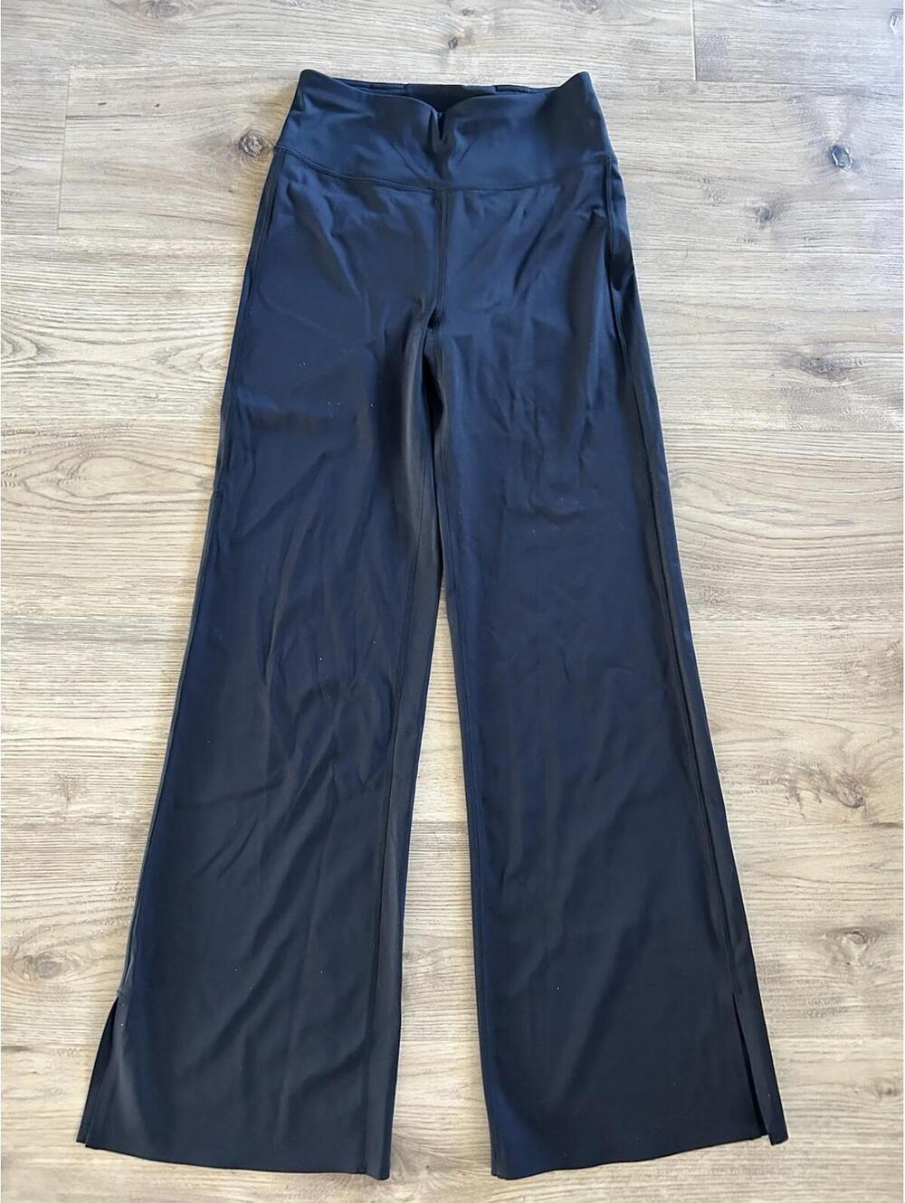 Travis Mathew Moveknit Bonded Black Athletic Pant Women's SIze Small